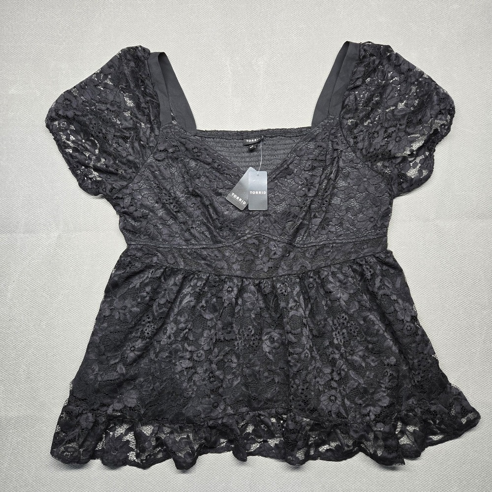 Torrid Womens Size 1 Black Lace Babydoll Top Square Neck Puff Sleeve Lined